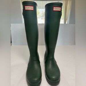 Hunter Dark Green Footwear